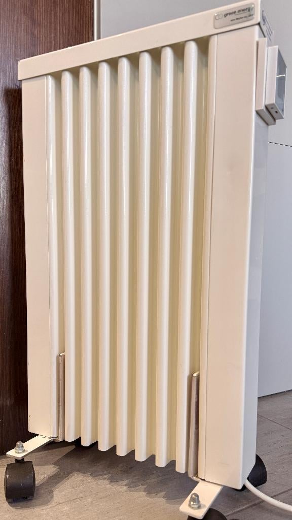 Anapont radiator 650W Smart App + verrijdbare voet, 30 tot 80 cm, Radiator, Ophalen of Verzenden, 60 tot 150 cm