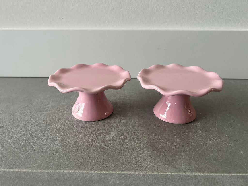 2 roze Rudolph Bakery mini taartplateaus te koop, Huis en Inrichting, Keuken | Servies, Ophalen of Verzenden, Zo goed als nieuw
