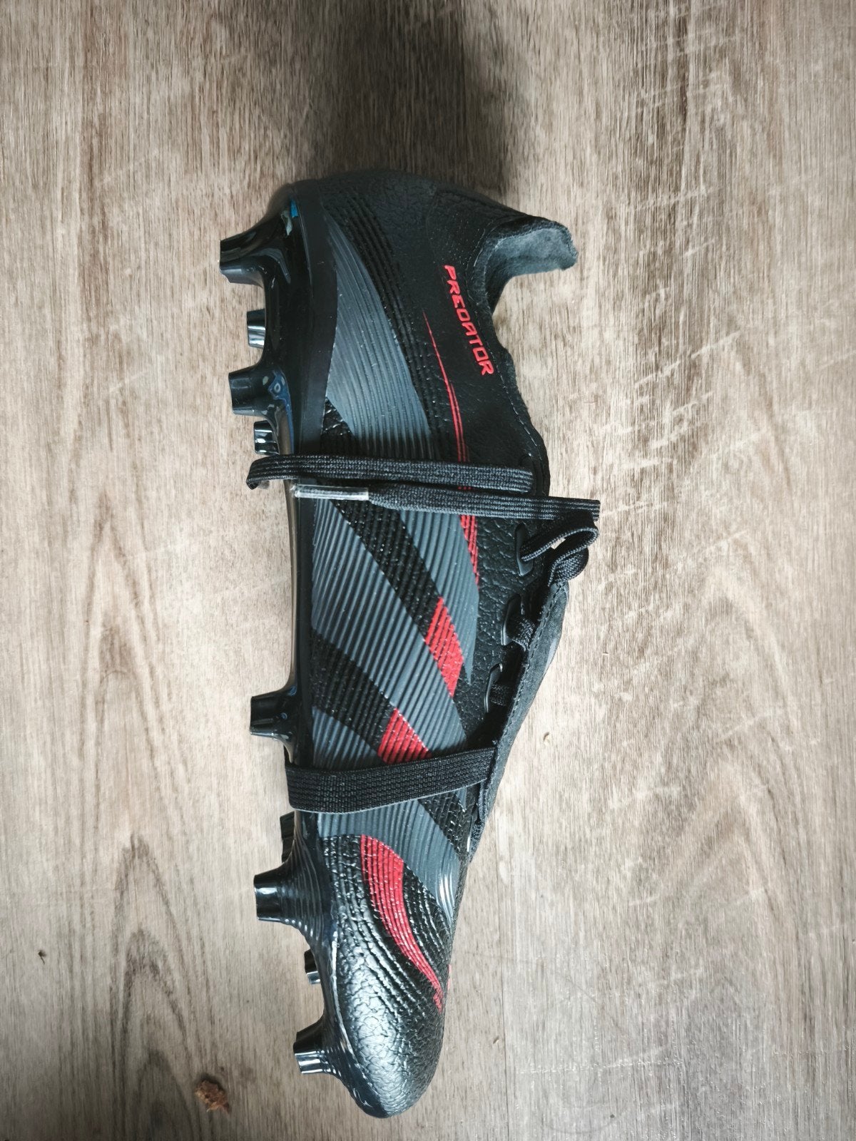 Adidas Predator voetbalschoenen - Maat 43 nooit gebruikt, Maat XS of kleiner, Ophalen, Nieuw, Schoenen