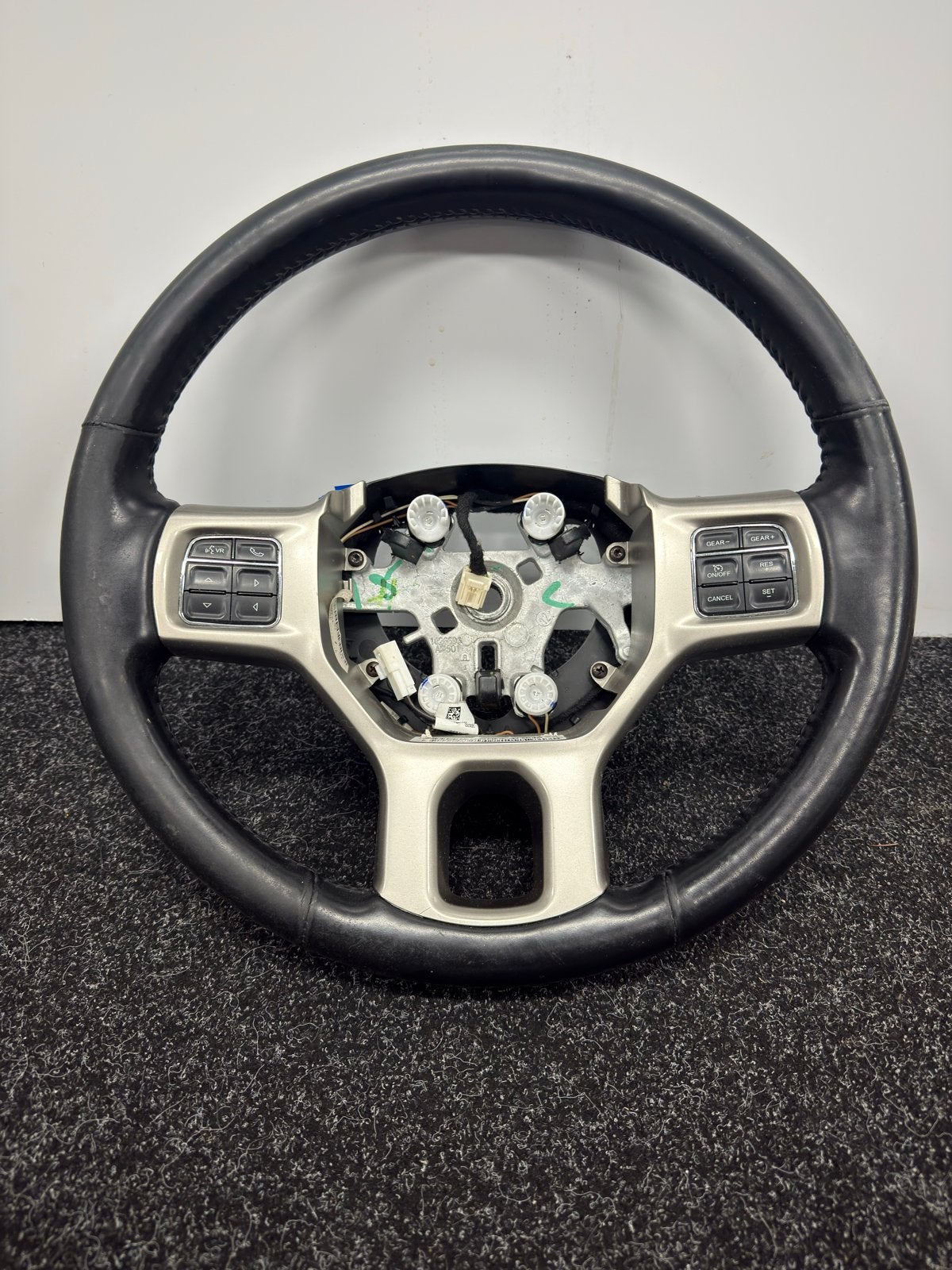 Dodge Ram Gen 4 Stuurwiel - Origineel Onderdeel, Auto-onderdelen, Ophalen of Verzenden, Gebruikt, Dodge