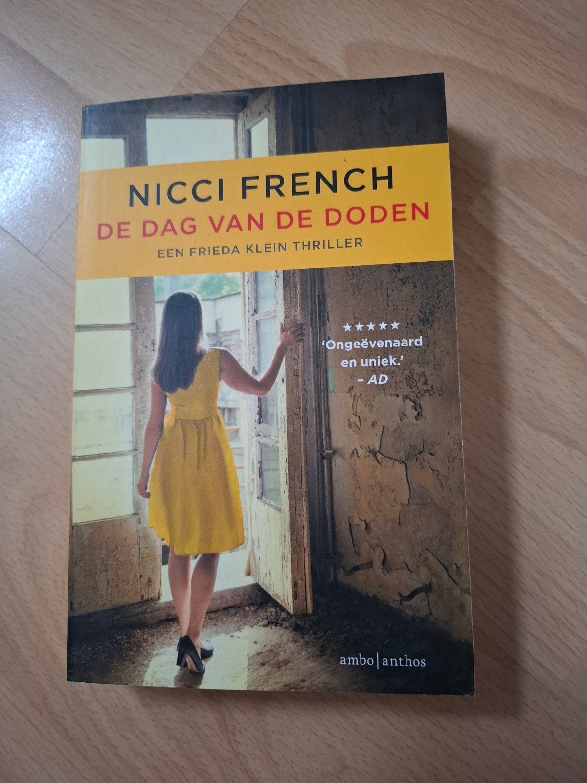 Nicci French De dag van de doden, Ophalen of Verzenden, Zo goed als nieuw