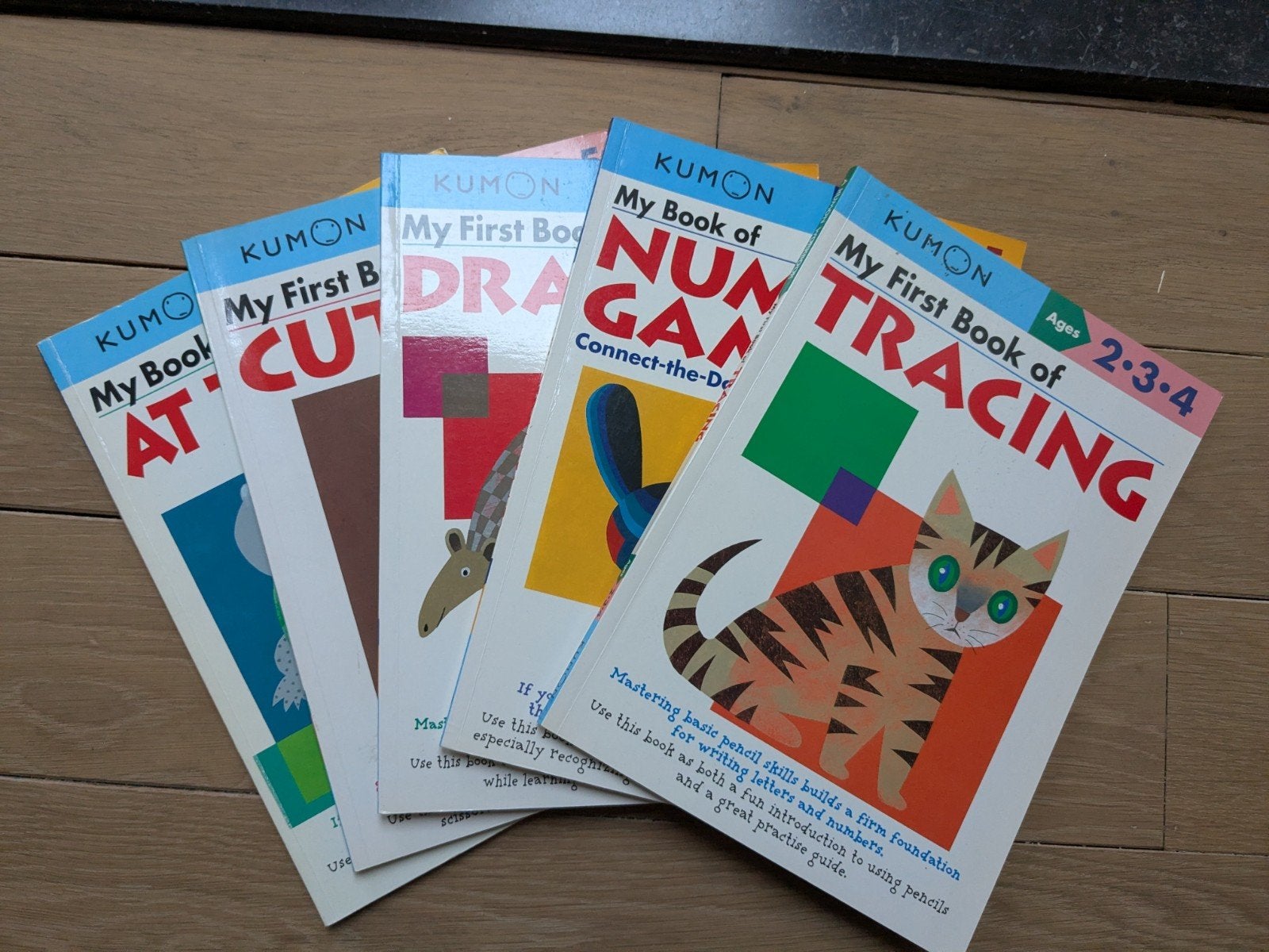 KUMON boeken cutting, drawing, coloring, tracing, nr games, Boeken, Kinderboeken | Baby's en Peuters, Ophalen, Zo goed als nieuw