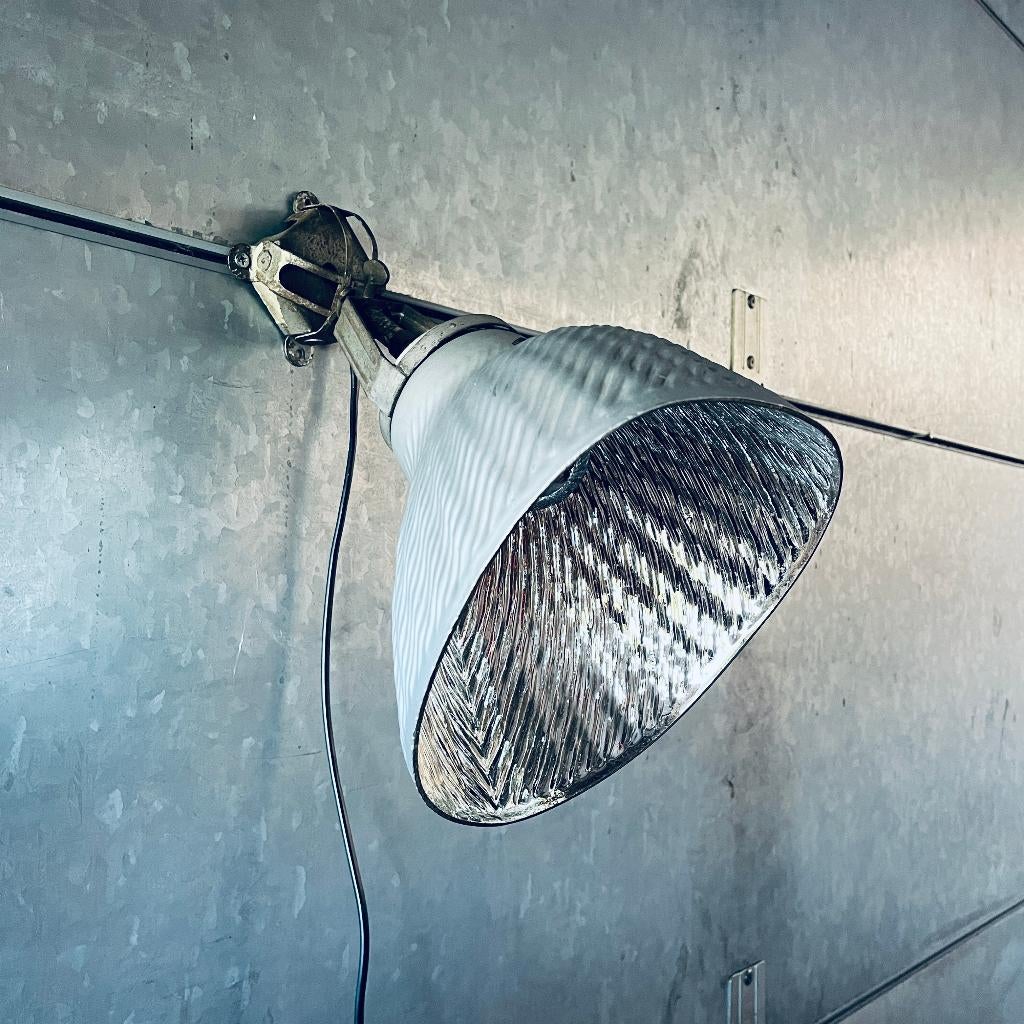 Jaren 20 30 Industrieel design Helioray verstelbare wandlamp, Ophalen of Verzenden