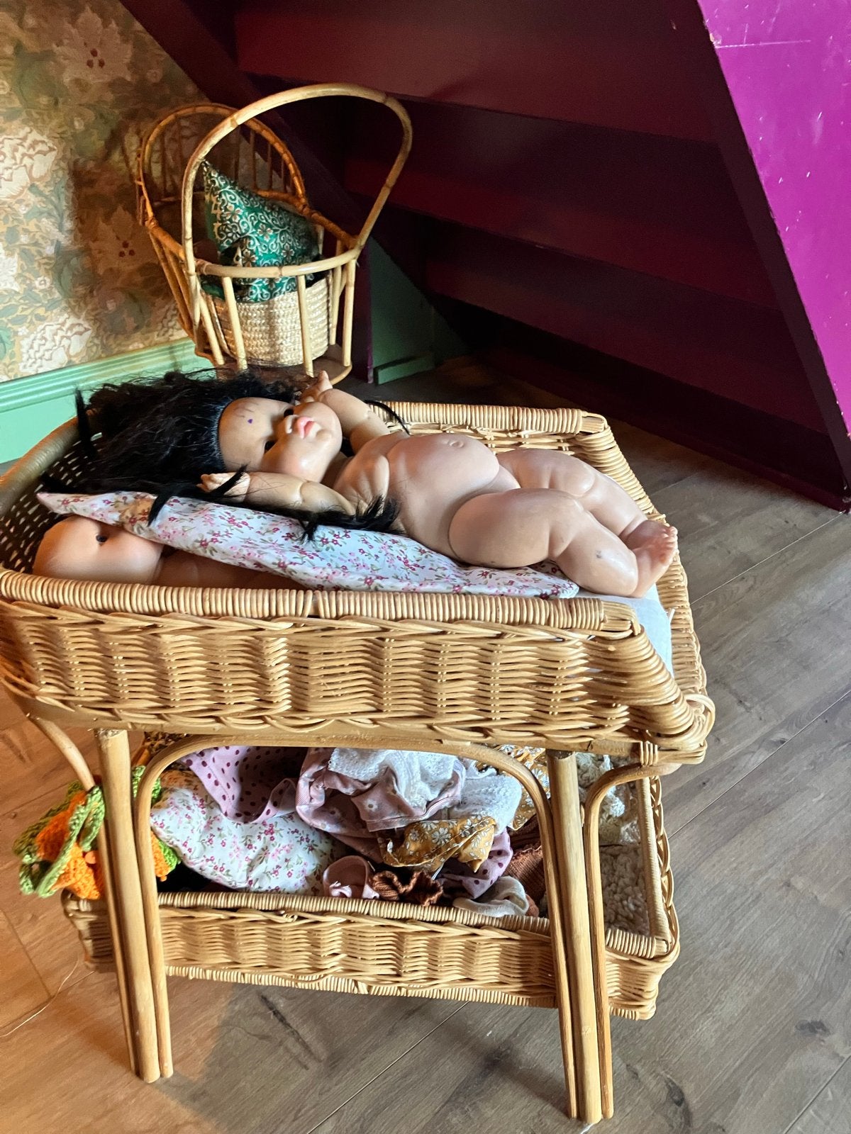 Rotan poppen commode, Kinderen en Baby's, Ophalen, Gebruikt, Babypop