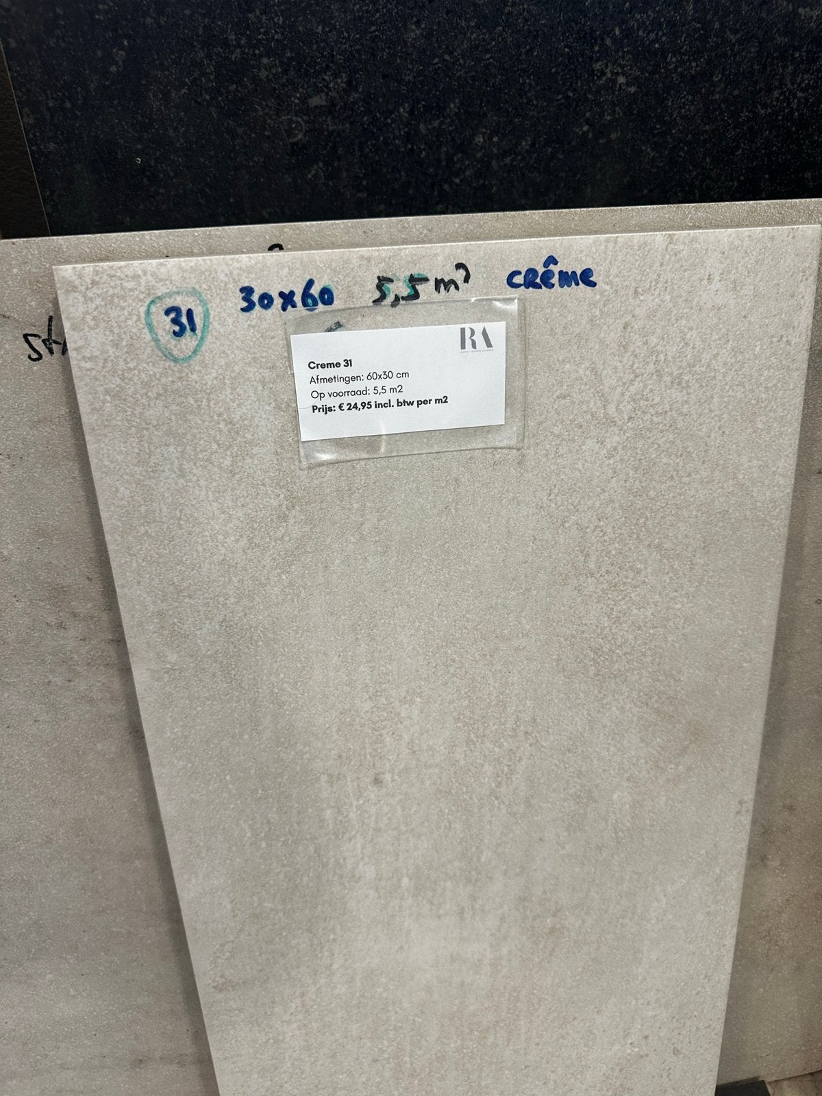 Crème keramische tegels 60x30 cm - 5,5 m² restpartij, Ophalen, 60 cm of meer, Keramiek, Nieuw