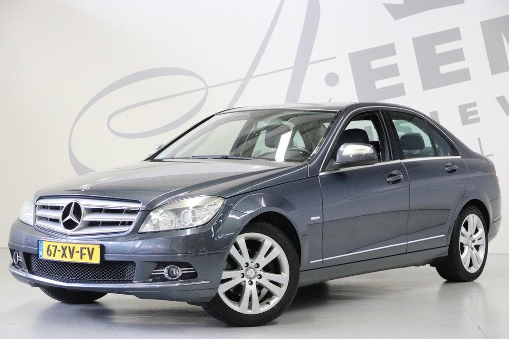 Mercedes-Benz C-klasse 180 K Avantgarde/Trekhaak, Achterwielaandrijving, Gebruikt, Zwart, Origineel Nederlands