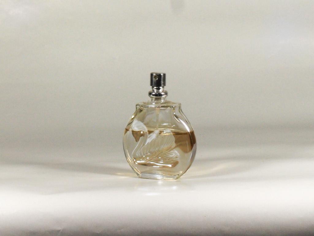 voordelige parfum: Gloria Vanderbilt - Eau de Toilette, Verzenden, Gebruikt