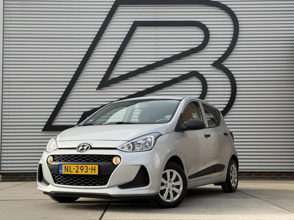Hyundai i10 1.0i i-Motion Airco|Trekhaak|Elektr. Ramen|N.A.P, Auto's, Hyundai, Voorwielaandrijving, Euro 5, Stof, Gebruikt
