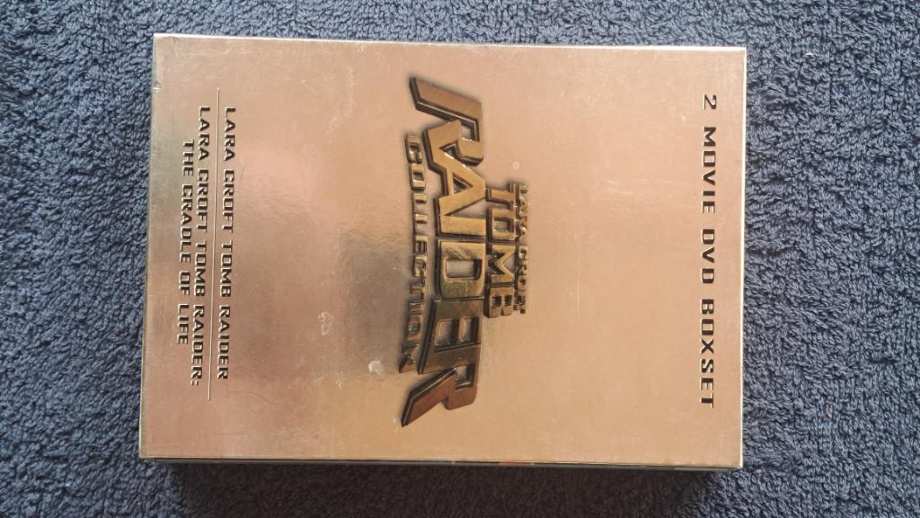 Tomb Raider 1 & 2 "Angelina Jolie", Alle leeftijden, Ophalen of Verzenden, Zo goed als nieuw