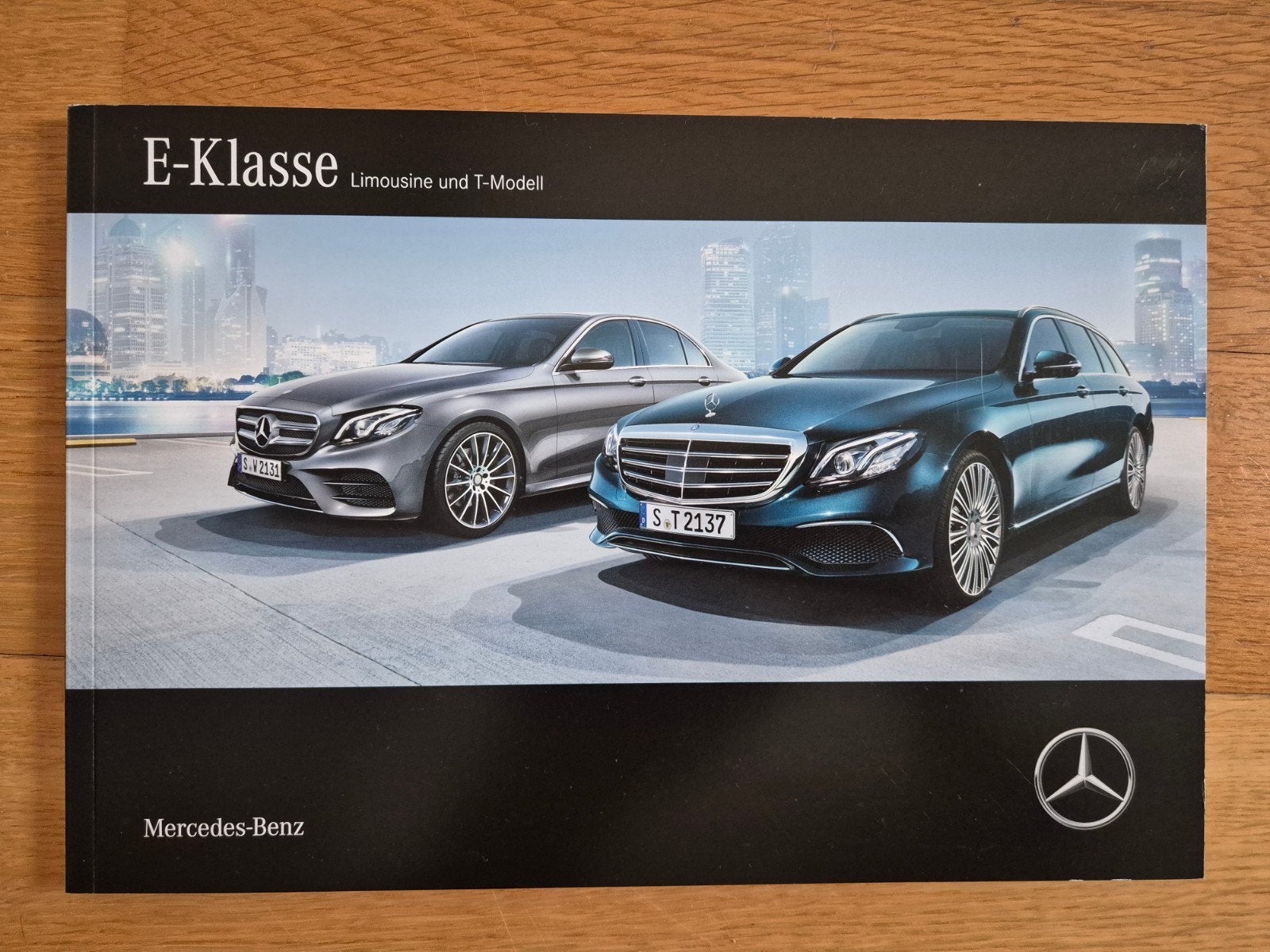 Mercedes E-klasse brochure 2016, Ophalen of Verzenden, Zo goed als nieuw, Mercedes