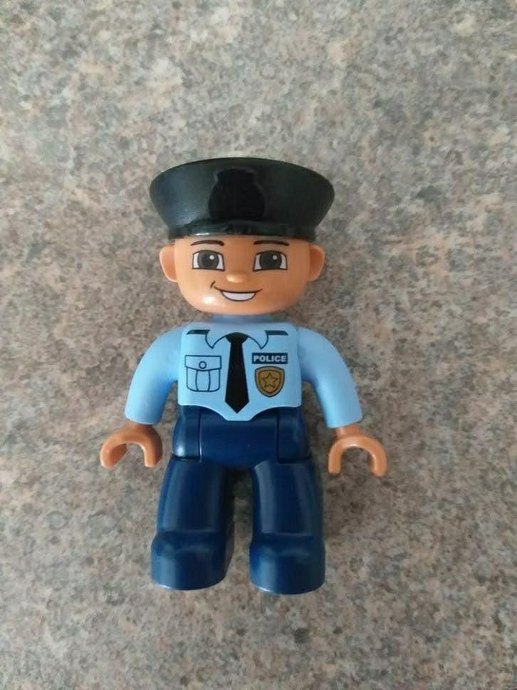 Duplo Lego pop politie agent, Kinderen en Baby's, Speelgoed | Duplo en Lego, City, Ophalen of Verzenden, Zo goed als nieuw, Duplo