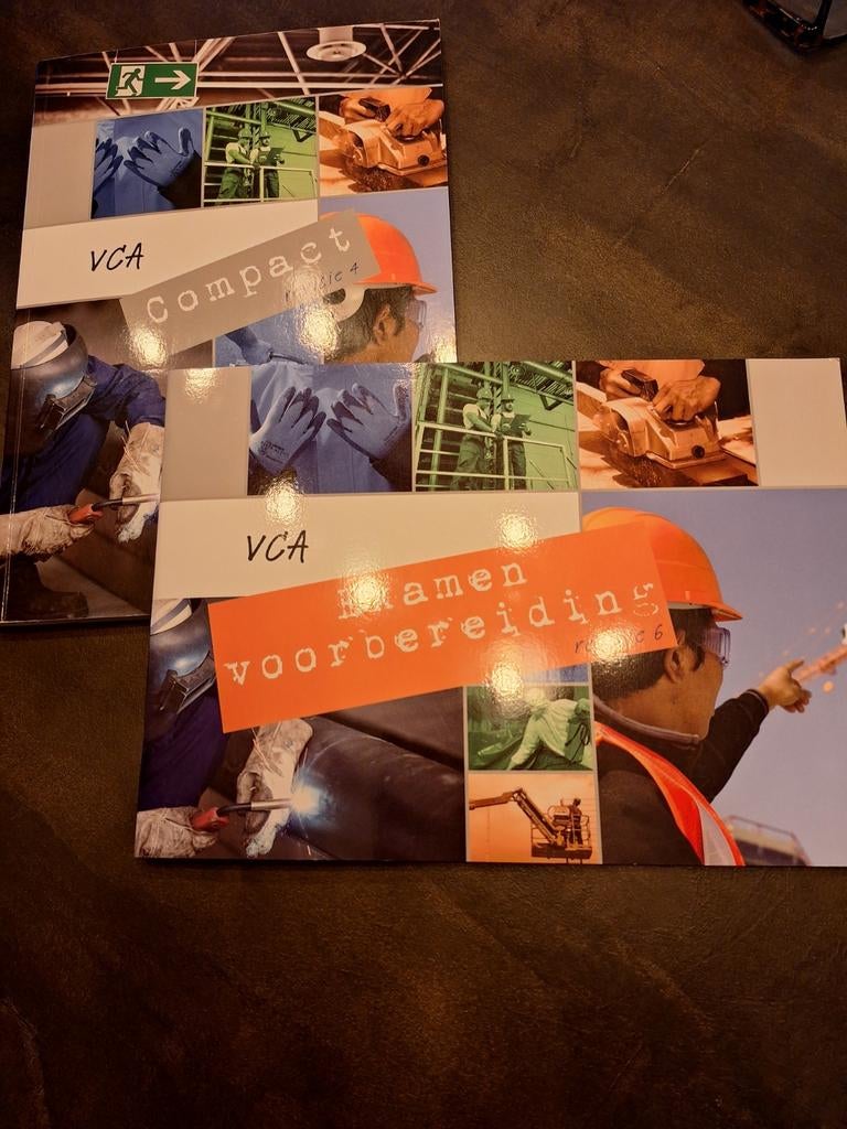 VCA Compact en Examenvoorbereiding Boeken, Boeken, Studieboeken en Cursussen, Onbekend, Ophalen of Verzenden, Zo goed als nieuw