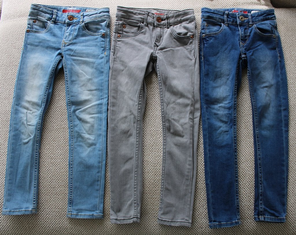 3 spijkerbroeken van Vingino maat 5 / 110, Kinderen en Baby's, Broek, Gebruikt, Meisje, Ophalen of Verzenden