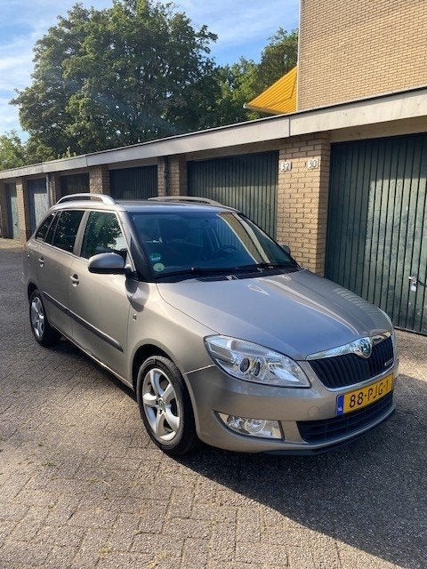 Skoda Fabia 1.2 TDI 55KW Combi 2011 Beige