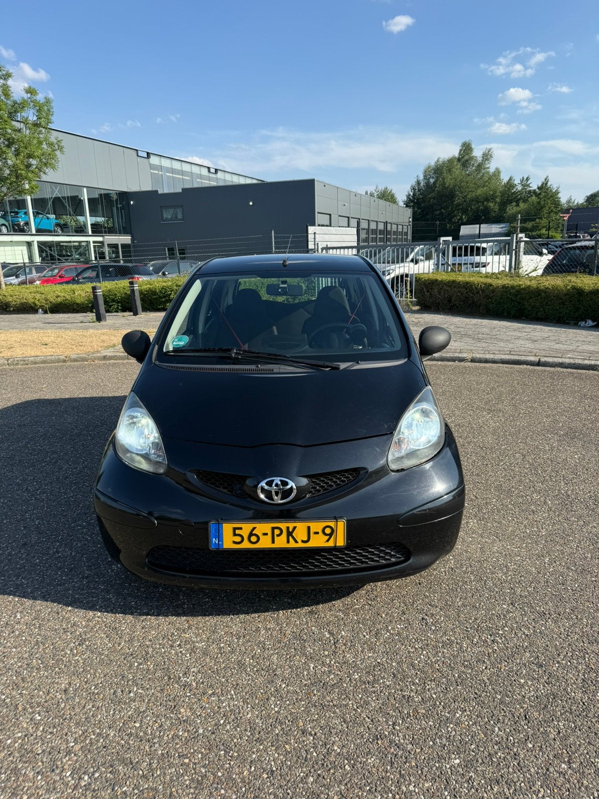 Toyota Aygo 2011 136.000 km Nieuwe koppeling APK 11-2026, Auto's, Toyota, Voorwielaandrijving, 4 stoelen, Origineel Nederlands