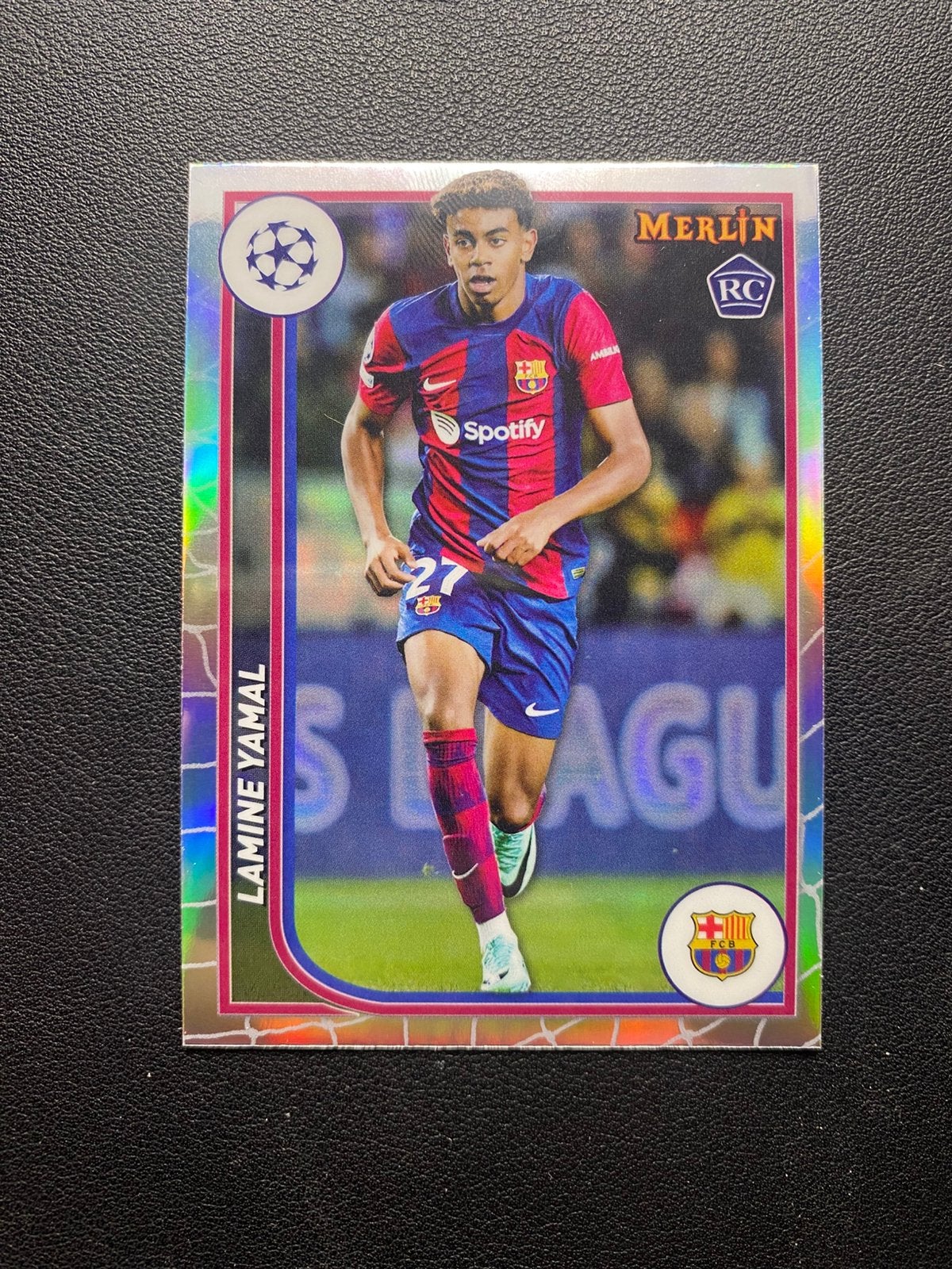 Lamine Yamal Rookie Refractor Topps Merlin 2023/2024 Rare, Ophalen of Verzenden, Zo goed als nieuw, Plaatje