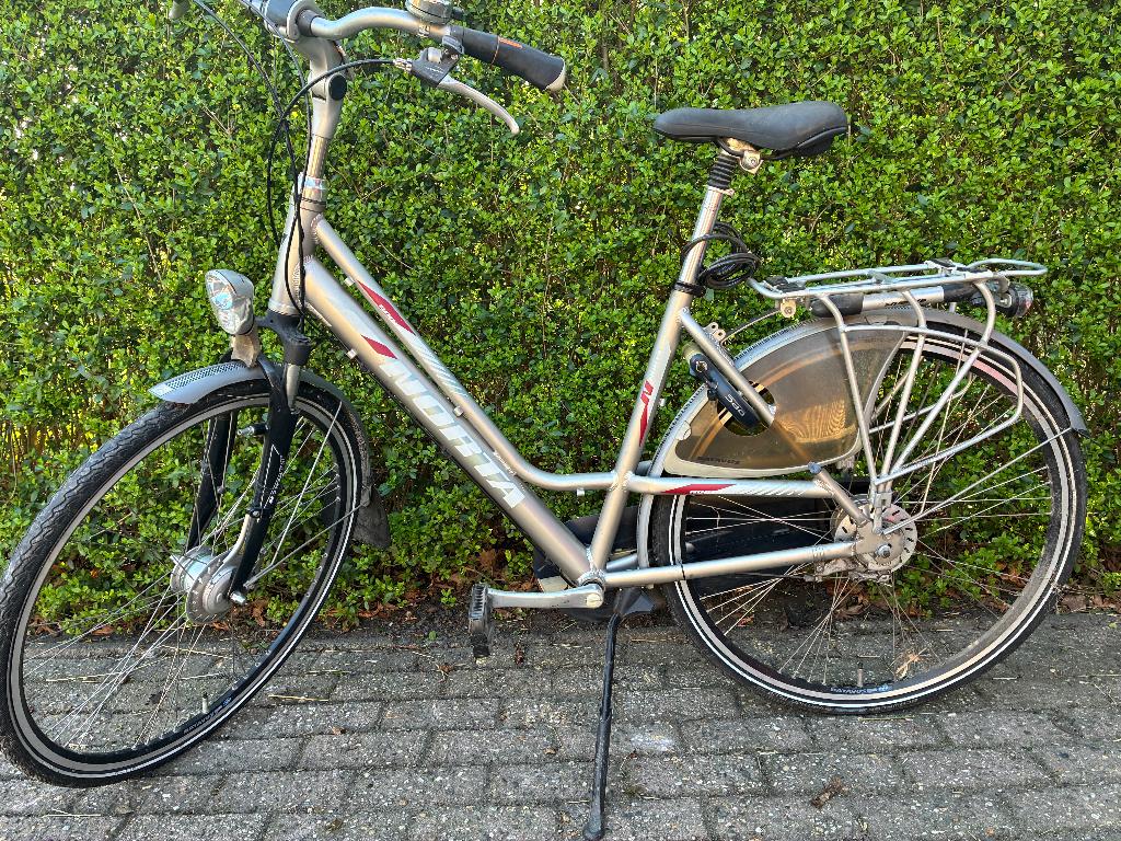 Zilvergrijze Norta Damesfiets, Fietsen en Brommers, Fietsen | Dames | Damesfietsen, Versnellingen, Schijfrem, Ophalen, Overige merken