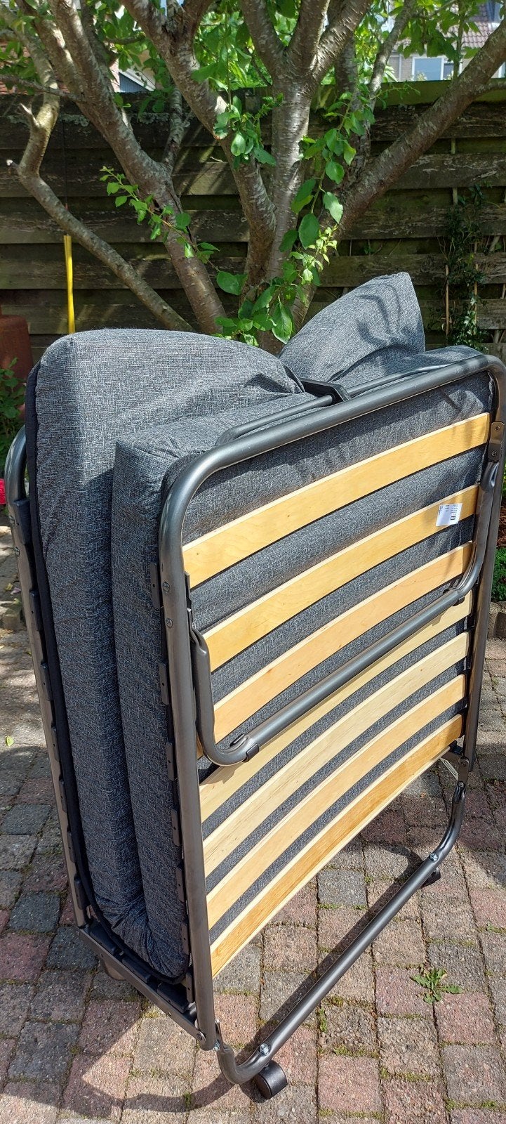 Logeerbed/inklapbe JESBY Jysk.
Nieuw, 90 cm, Eenpersoons, Nieuw, Ophalen of Verzenden