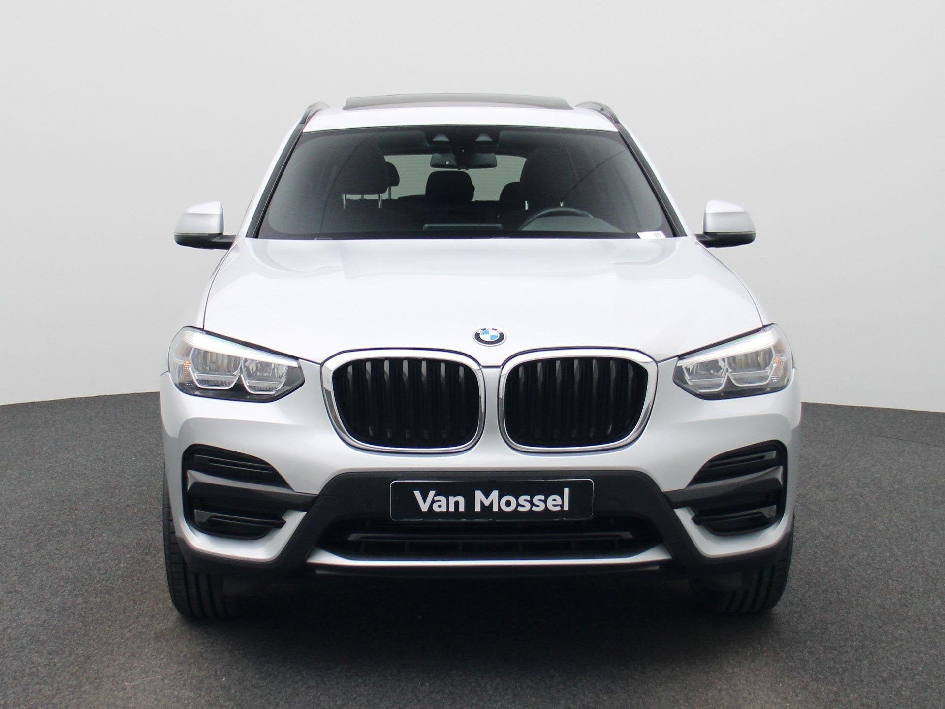 BMW X3 xDrive30e | STOEL-STUURWIELVERWARMING | APPLE CARPLAY, Auto's, Stof, Gebruikt, Euro 6, 4 cilinders