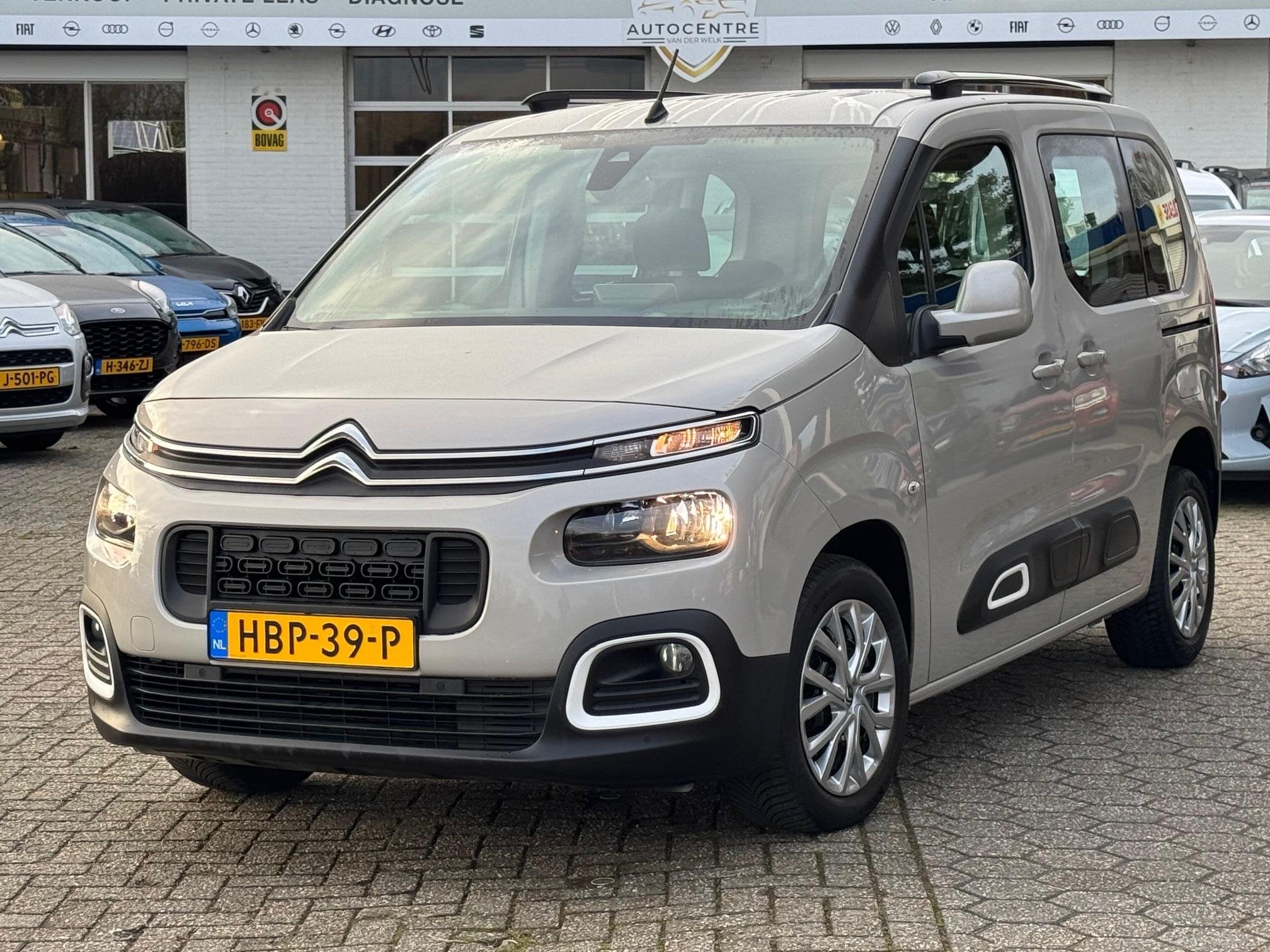 Citroen Berlingo 1.2 PureTech Live AUTOMAAT | NAVI | distrib, Auto's, 12 maanden, Stof, Gebruikt, Euro 6