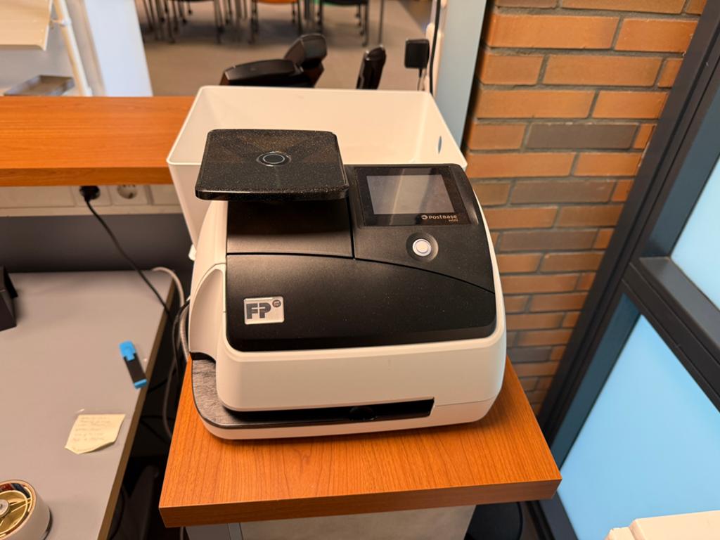 FP PostBase Mini digitale frankeermachine zakelijk, Ophalen, Gebruikt
