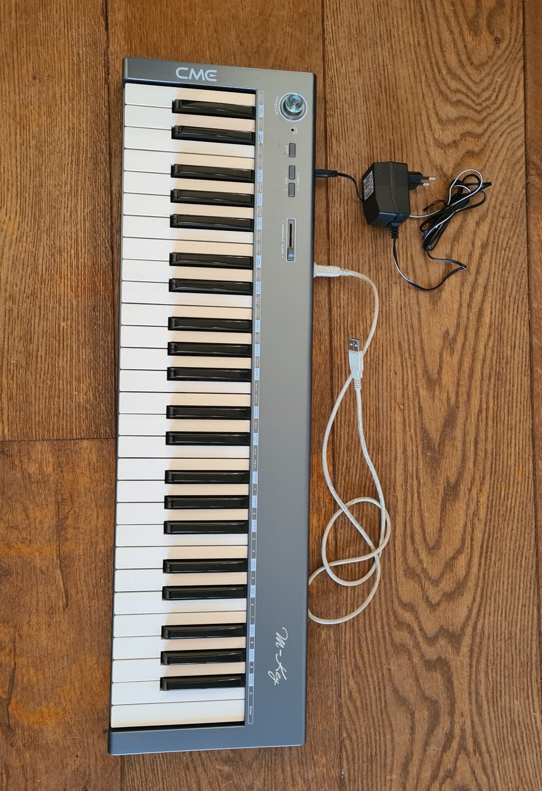 CME M-Key 49 Toetsen USB MIDI Keyboard Controller, Gebruikt, Midi-aansluiting, Ophalen, 49 toetsen