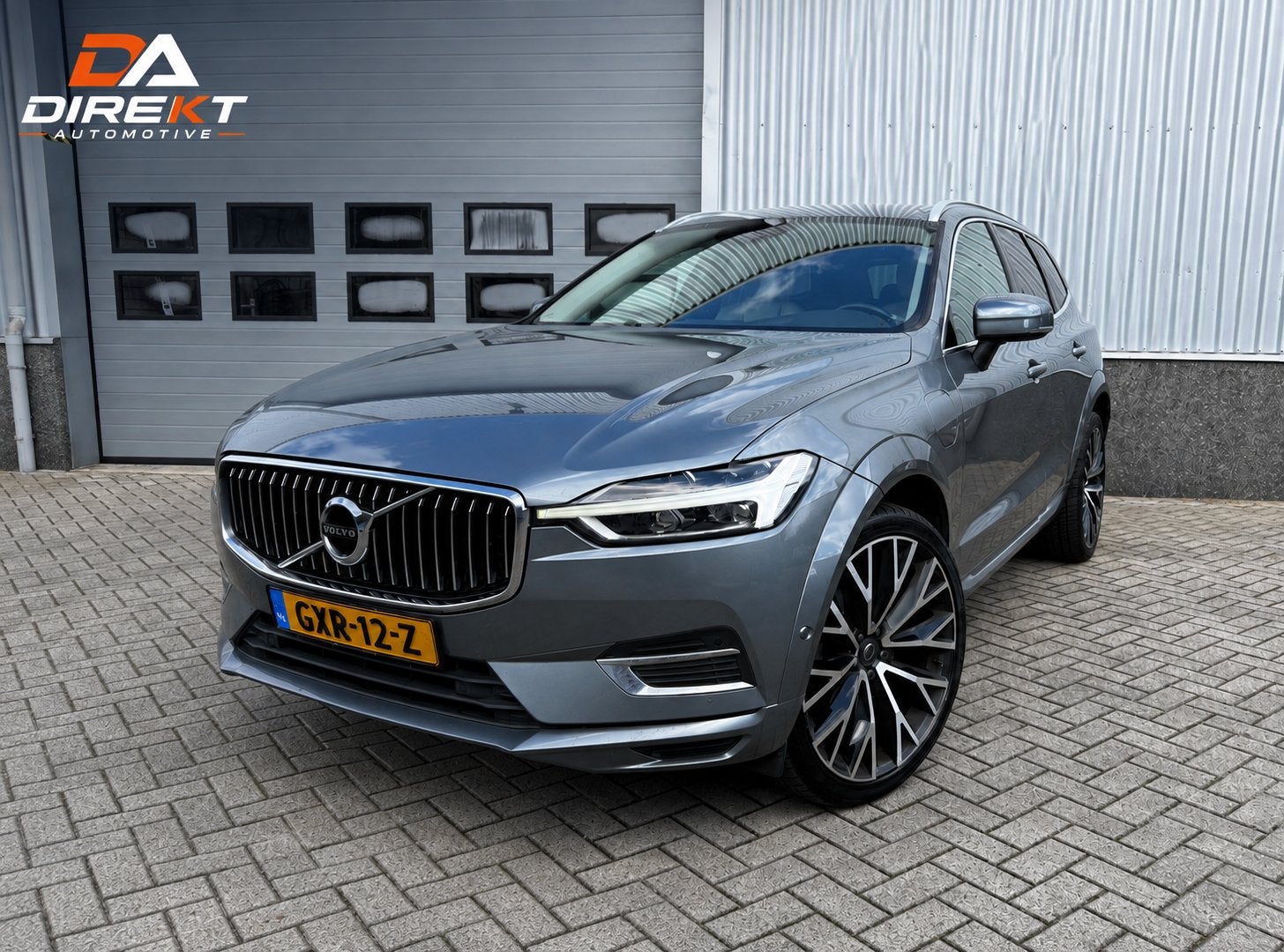 Volvo XC60 T8 Twin Engine 390pk Geartronic AWD 2019 Grijs, Automaat, 1969 cc, Plug-in hybride, Bedrijf