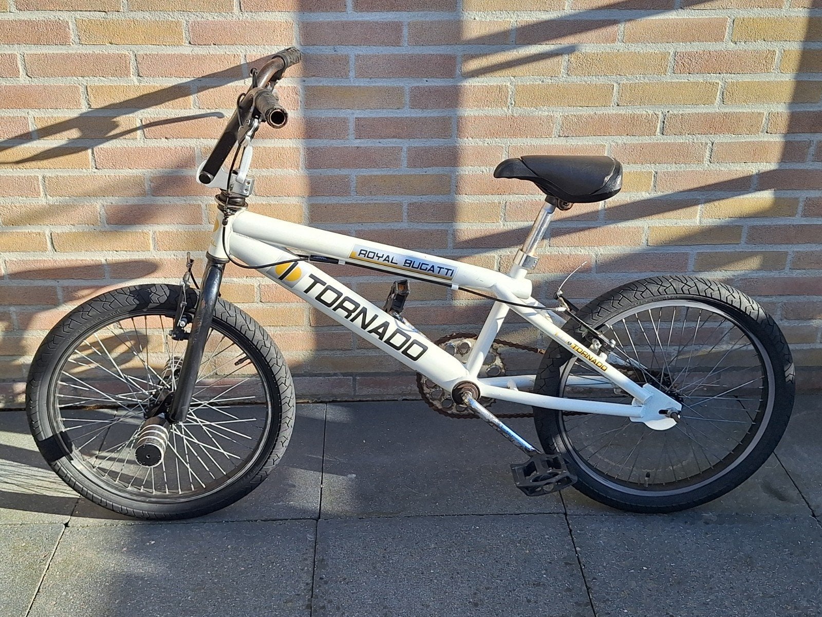 Royal Bucatti Tornado BMX - Wit/Zwart, Ophalen, Gebruikt, Staal, Velgrem
