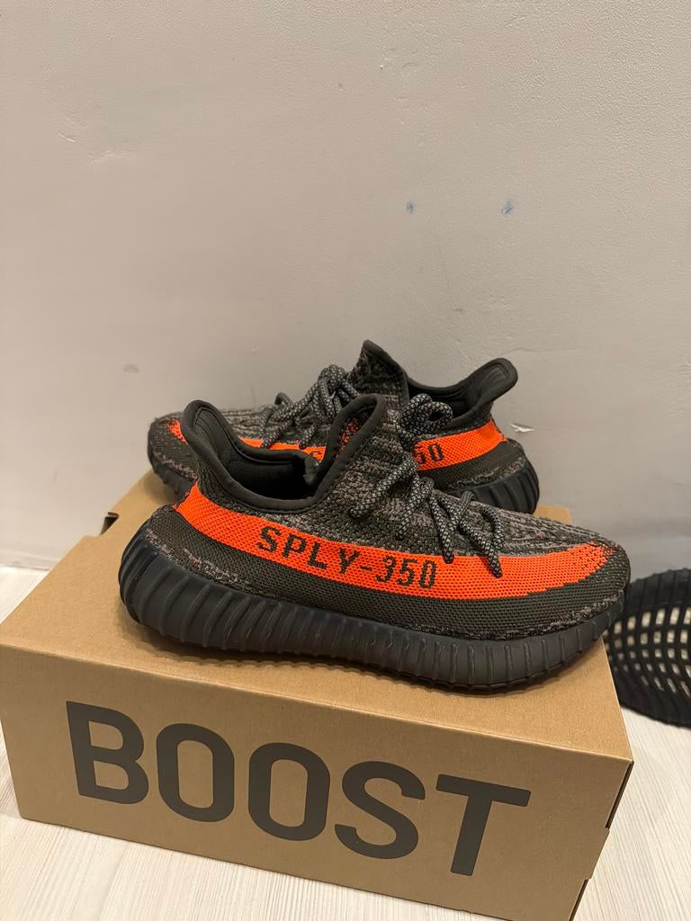 Yeezy Boost 350 V2 'Beluga Reflective' US 6.5, Ophalen of Verzenden, Zo goed als nieuw, Overige kleuren, Sneakers of Gympen