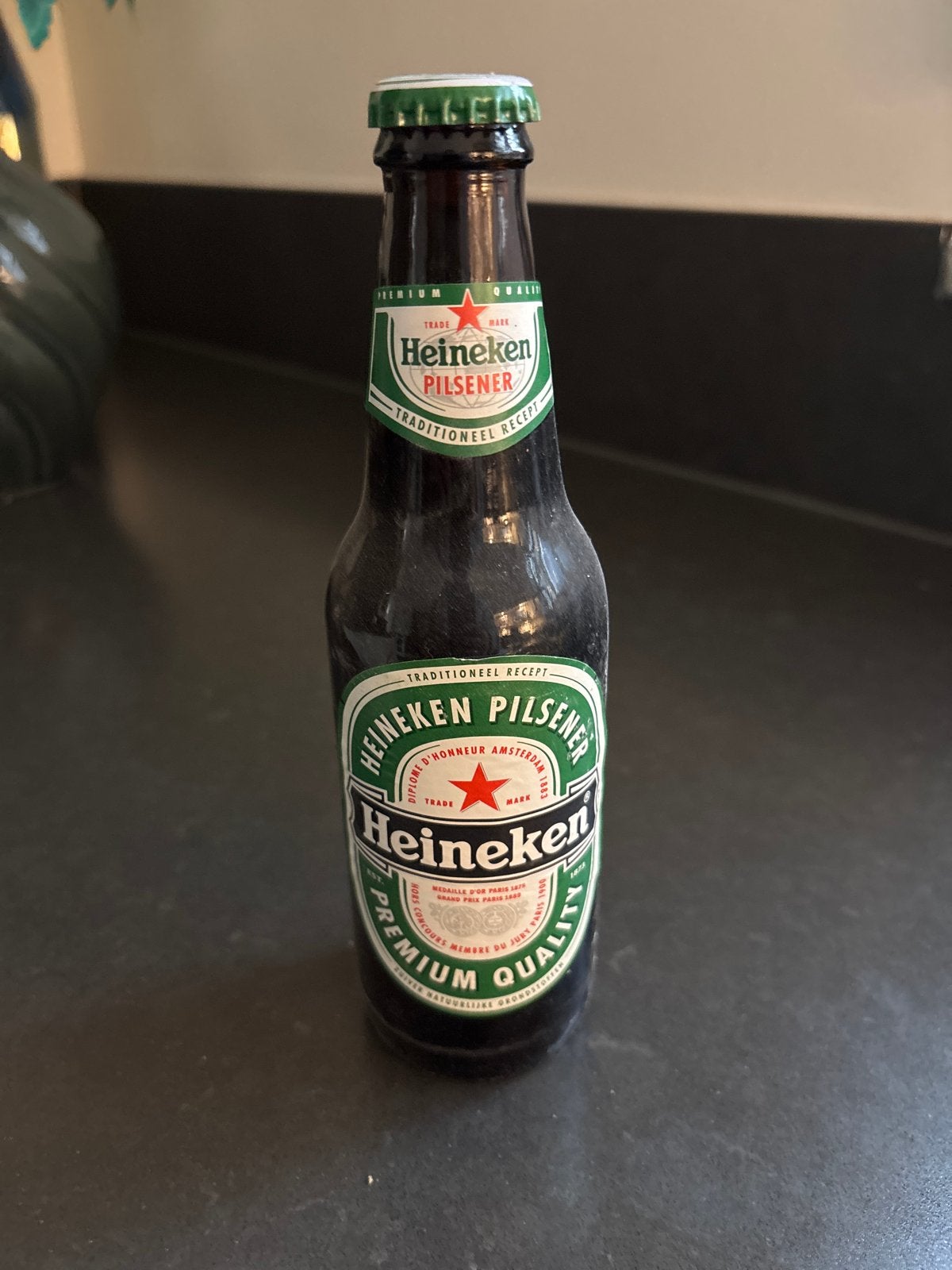 Heineken bierflesje uit 2000 - Ongeopend met inhoud, Ophalen of Verzenden, Nieuw, Flesje(s), Heineken