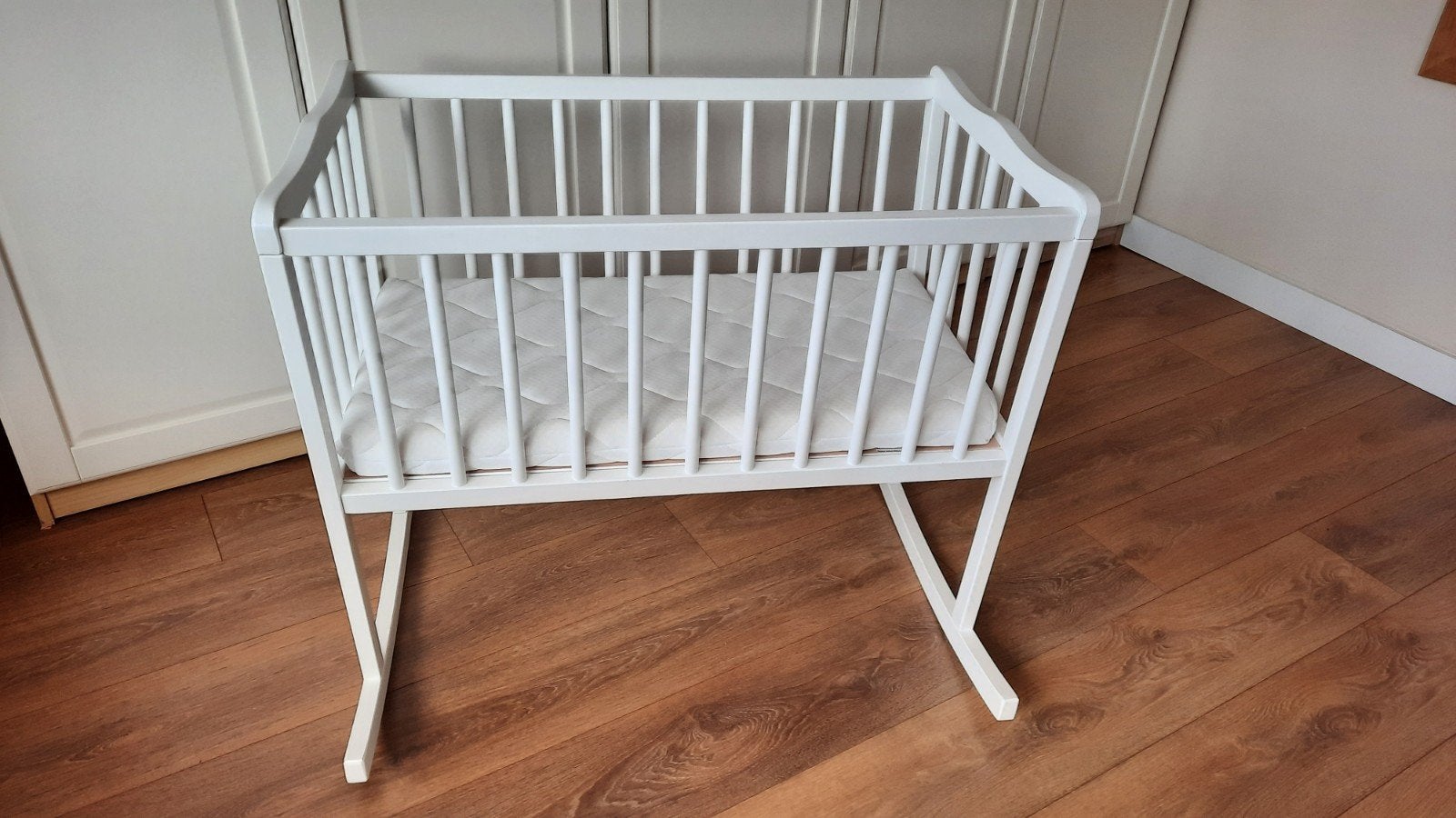 Prenatal schommelwieg met matras, Ophalen, Gebruikt, Wieg