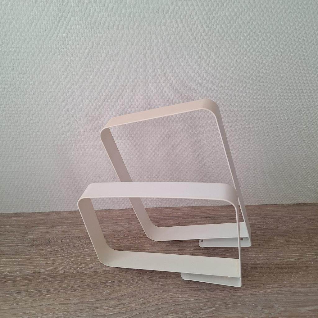 2 stuks vintage Ikea Kvissle metalen boekensteunen, Ophalen of Verzenden, Zo goed als nieuw