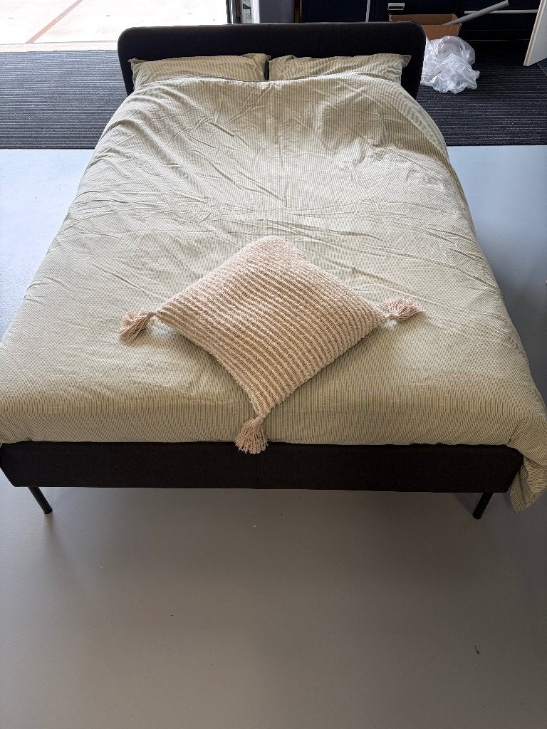 IKEA bed 140x200 nieuw zwart, Wit, Hout, Nieuw, Tweepersoons