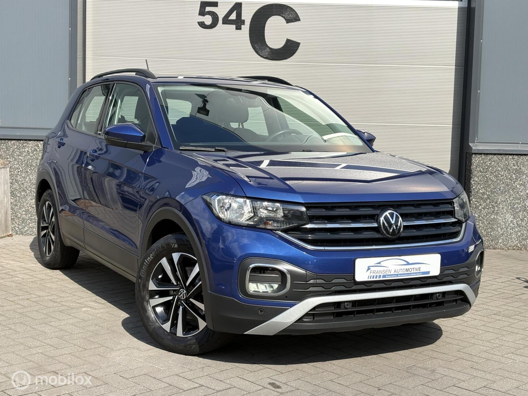 Volkswagen T-Cross 1.0 TSI Style Camera/Cruise/Sensoren, Auto's, Volkswagen, Voorwielaandrijving, Gebruikt, Blauw, Bedrijf