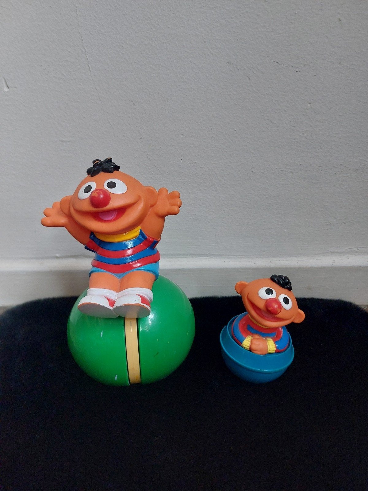 Ernie Sesamstraat speelgoed - 2 stuks, Ophalen of Verzenden, Zo goed als nieuw