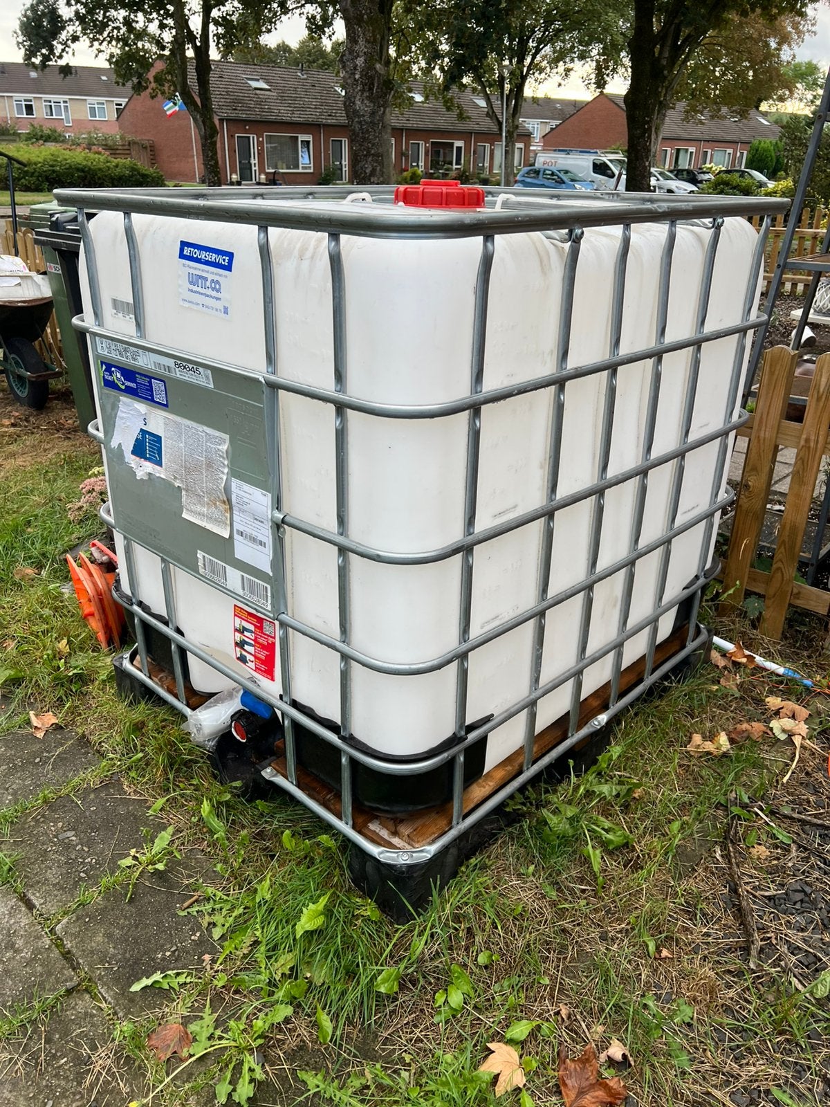 Ibc vat, Tuin en Terras, Regentonnen, 150 liter of meer, Ophalen, Zo goed als nieuw