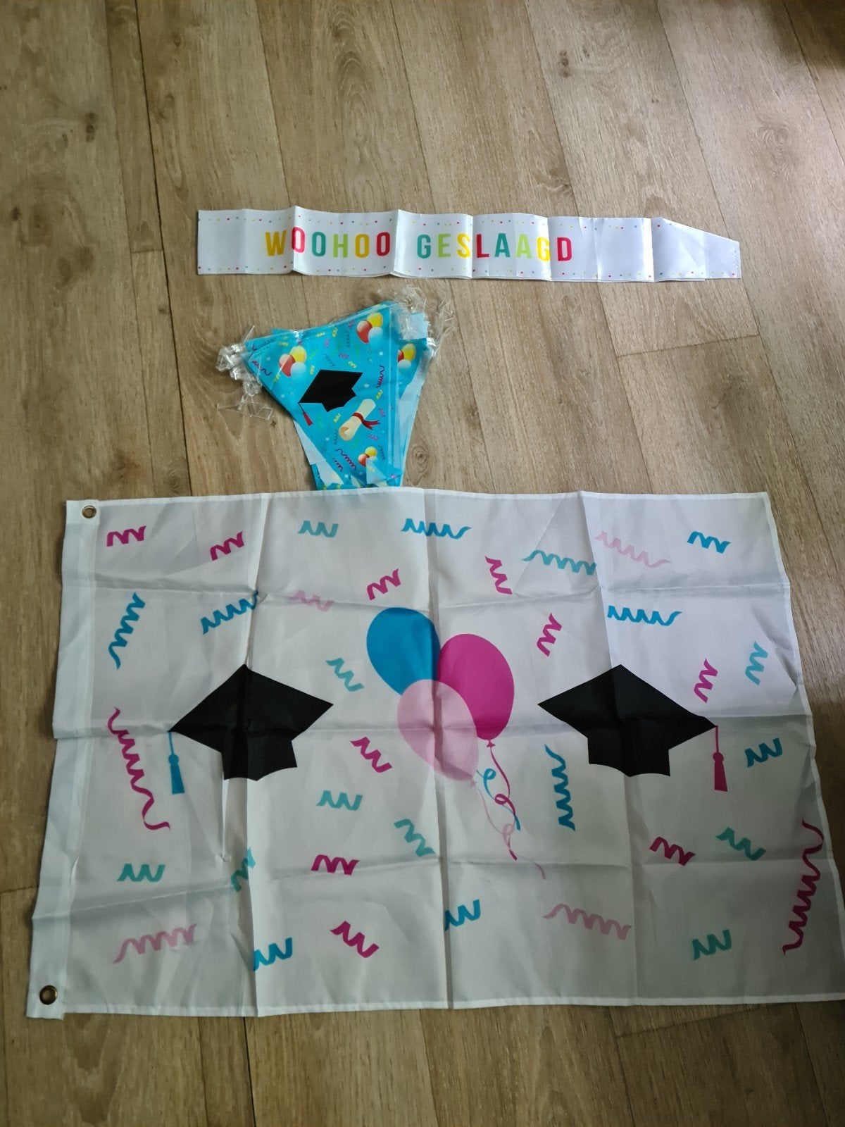 Geslaagd vlag, slingers er sherp, Ophalen of Verzenden