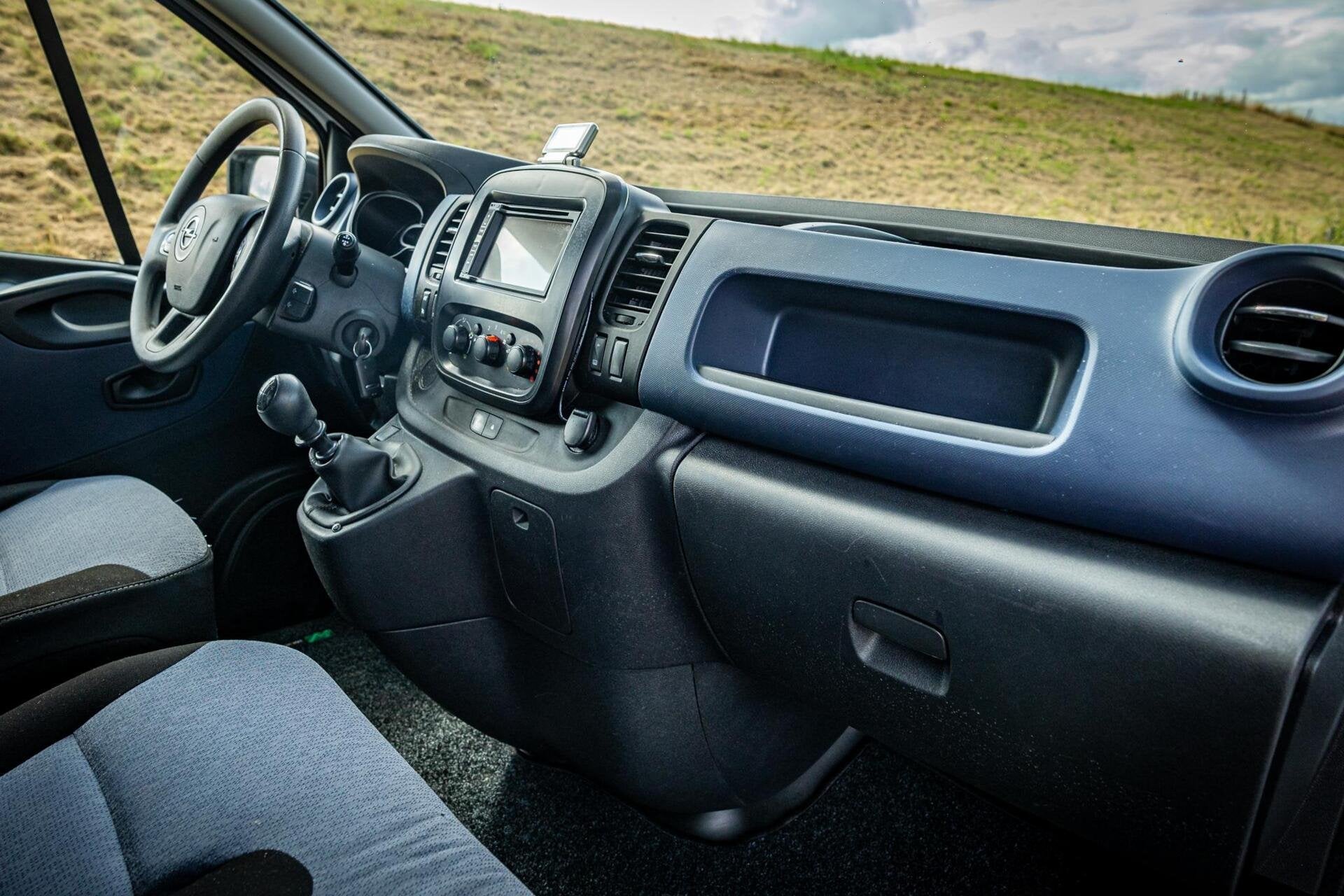 Opel Vivaro bestel 1.6 CDTI L2H1 EcoFlex 120pk|Nap|Navi |3p, Euro 5, Gebruikt, 4 cilinders, Origineel Nederlands