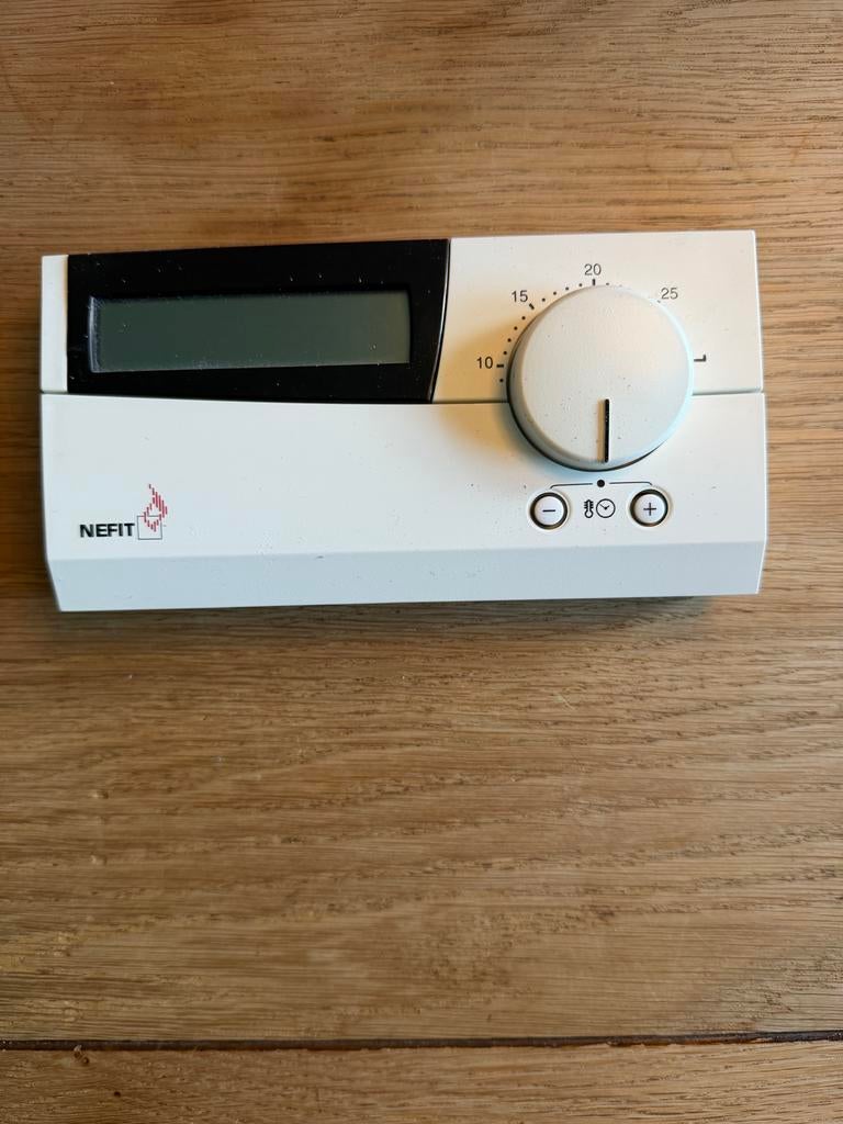 Nefit klokthermostaat, Ophalen of Verzenden, Slimme thermostaat, Gebruikt