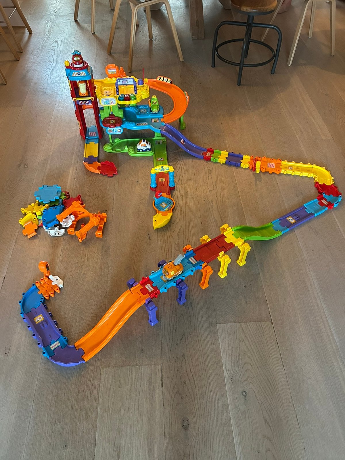 VTech Toet Toet Auto's Garage met 5 voertuigen, Ophalen of Verzenden, Gebruikt