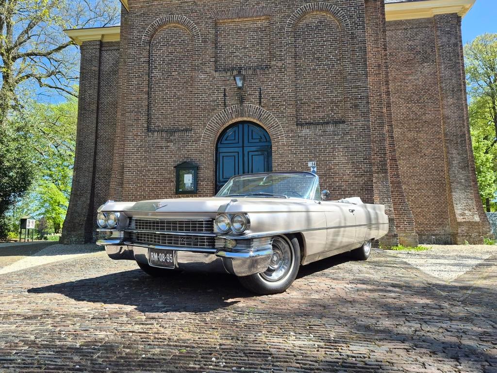 Trouwauto Cadillac Cabriolet 1963 Rosé  bruiloft, Ophalen, Cadillac, Zo goed als nieuw, Accessoires
