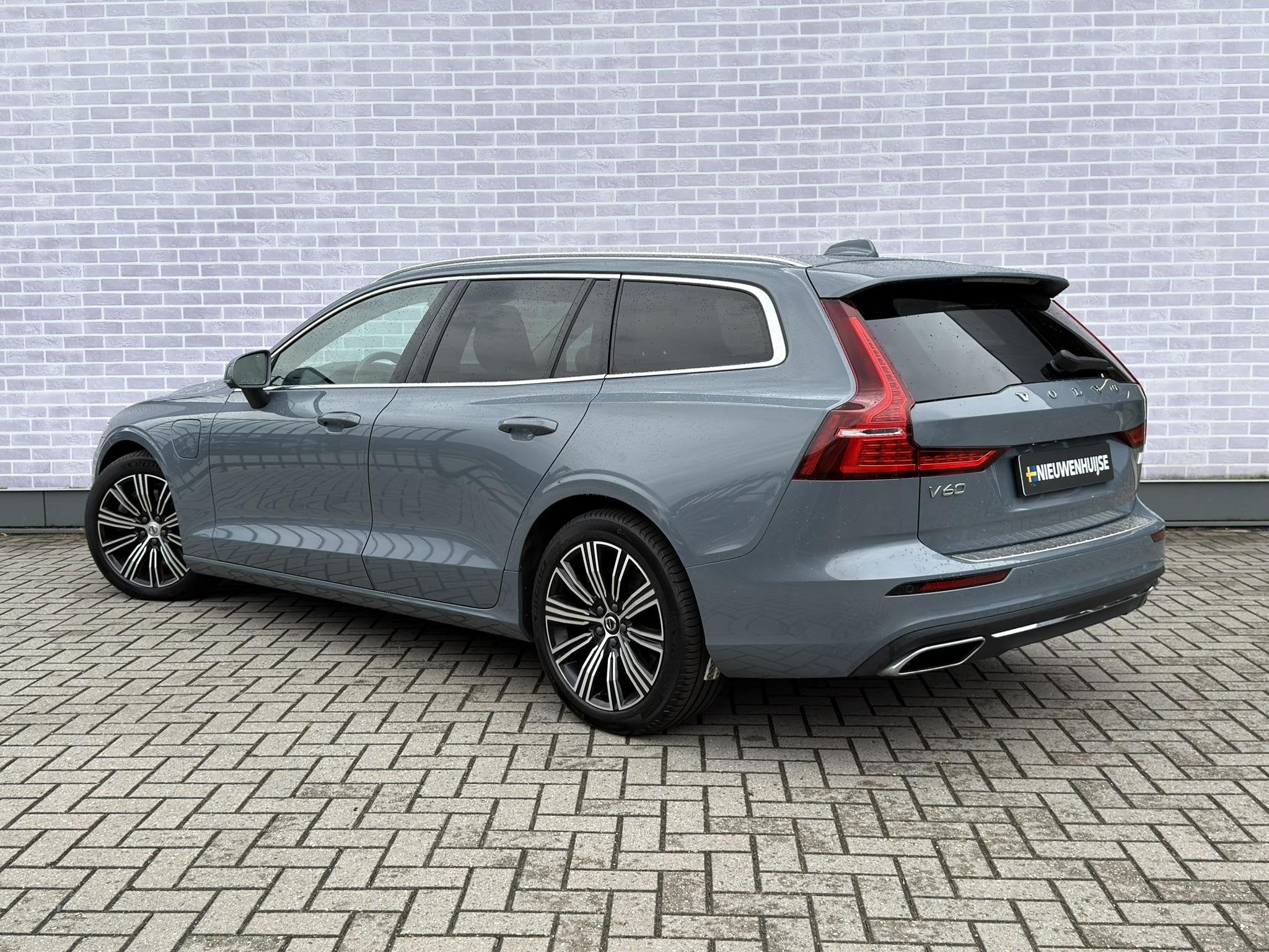 Volvo V60 2.0 T6 Recharge AWD Inscription Expression | Plug-, 12 maanden, Gebruikt, Euro 6, 4 cilinders