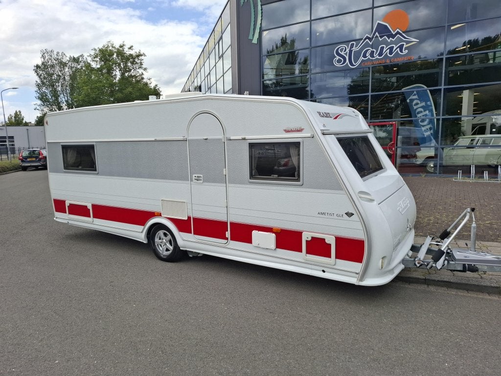 Kabe Ametist 560 GLE +MOVER+FIETSENDRAGER, Schokbreker, Rondzit, Kabe, 5 tot 6 meter