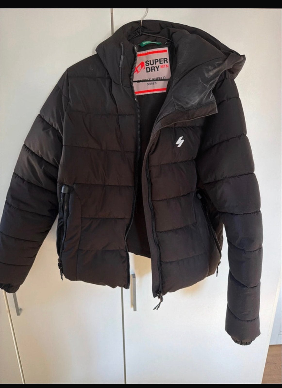 Superdry jas maat 42, Ophalen of Verzenden, Gedragen, Maat 42/44 (L), Zwart