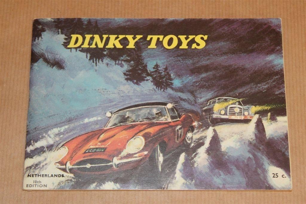Oude Dinky Toys catalogus - 10th edition Netherlands 1960, Ophalen of Verzenden