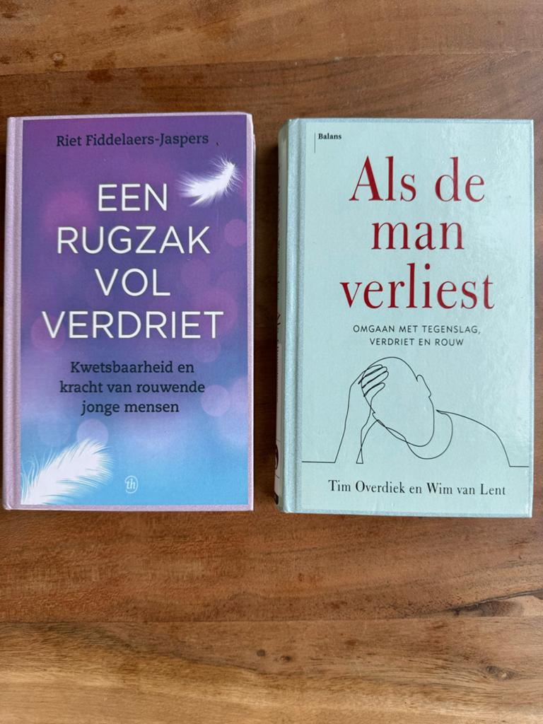 Boeken over rouw: 'Een rugzak vol verdriet' & 'Als de man ve, Boeken, Ophalen of Verzenden, Zo goed als nieuw
