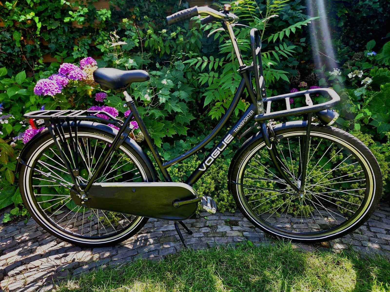 Zwarte damesfiets VOGUE Transporter, prima voor ronde 2., Fietsen en Brommers, Fietsen | Dames | Omafietsen, Ophalen, Terugtraprem
