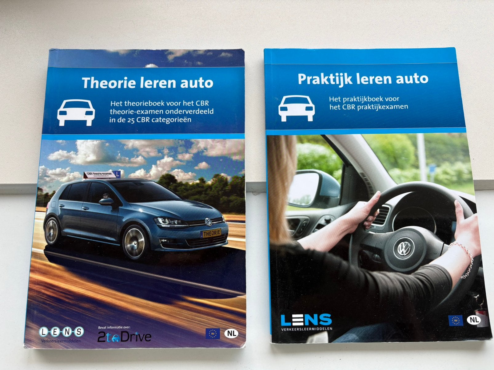 Auto theorie + praktijk boek, Ophalen, Zo goed als nieuw