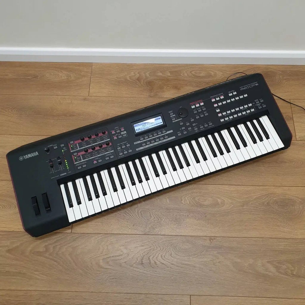 Yamaha MOXF6 + Stand (new), Muziek en Instrumenten, Synthesizers, Ophalen of Verzenden, 61 toetsen, Yamaha