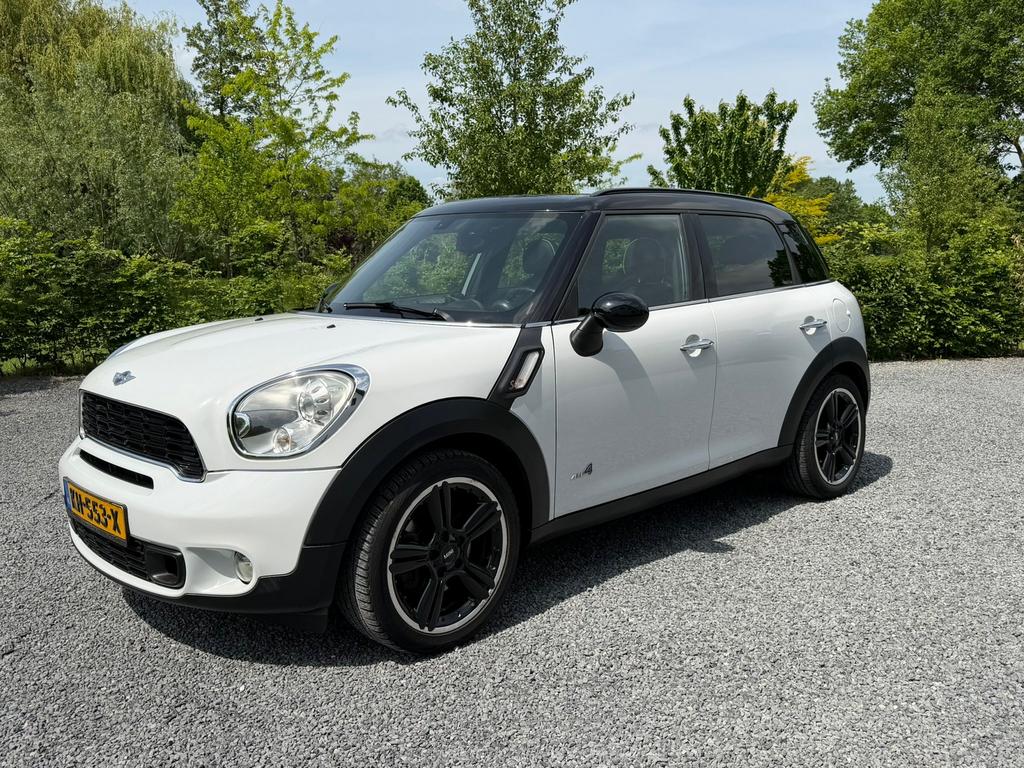 Mini Countryman 1.6 Cooper S All4 2010 Wit, 15 km/l, 750 kg, 4 stoelen, Wit